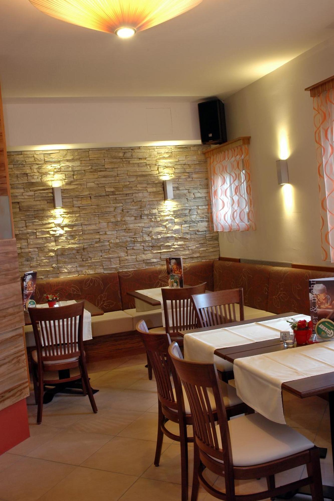 Gaestehaus Krappinger/Pizzeria Mamma Mia 오시아흐 외부 사진