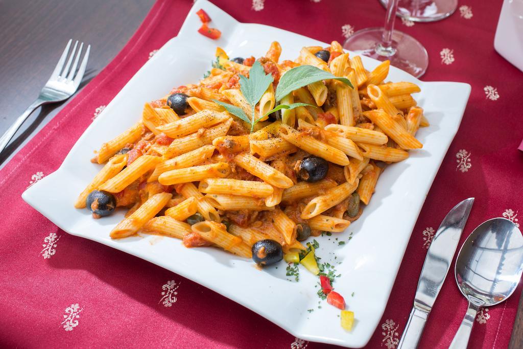 Gaestehaus Krappinger/Pizzeria Mamma Mia 오시아흐 외부 사진