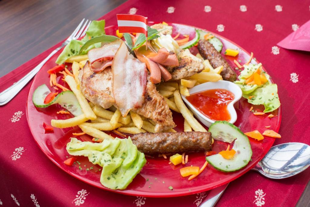 Gaestehaus Krappinger/Pizzeria Mamma Mia 오시아흐 외부 사진